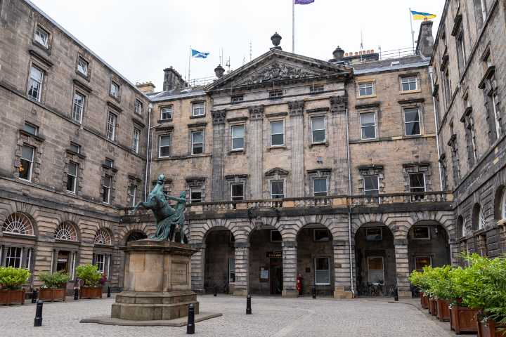 Edinburgh primary school toilet to be renovated after court rulings