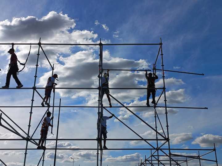La economía real y el desempleo piden un plan productivo