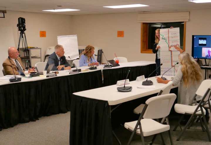 Lawmakers hear pitch on redrawing Wyoming’s legislative districts to give rural counties more say in the statehouse