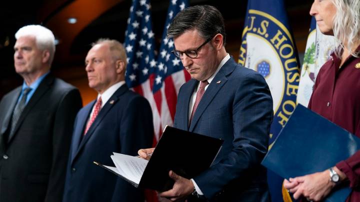 Republicans approve measure supporting Epstein investigation amid discharge threat