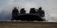 EEUU difundió imágenes de su imponente despliegue militar en Puerto Rico y el Caribe para combatir el narcoterrorismo