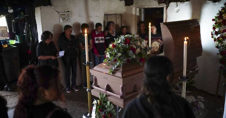 Repatrian restos del mexicano abatido en redada migratoria en Chicago