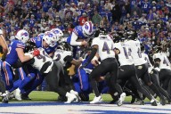 Deadspin | Bills open season with late rally, wild win over Ravens