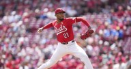 Greene strikes out 12, Reds beat Mets 3-2 after Sproat takes no-hit bid into 6th of big league debut