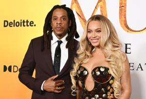 Beyonce & Ivanka Trump’s Surprising Night Out Together Is Dividing the Singer’s Fans