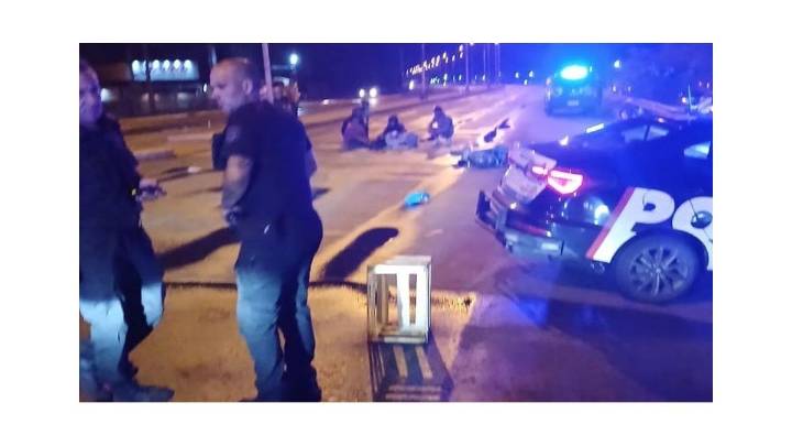 Tragedia en la Ruta 1: un motociclista murió tras ser embestido y atropellado en la traza principal