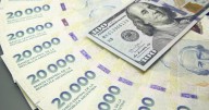 Con el dólar en el techo de la banda, se impone el 3% mensual en dólares de carry oficial