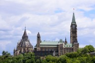 What to know as Parliament returns Monday, from Carney's major projects bill to U.S. trade talks and Poilievre's return