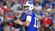 Bills’ Josh Allen breaks Patrick Mahomes’ NFL record in TNF 3 vs. Dolphins