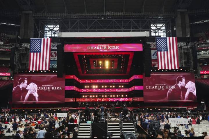 Charlie Kirk memorial service: Trump, supporters to pay tribute in Arizona