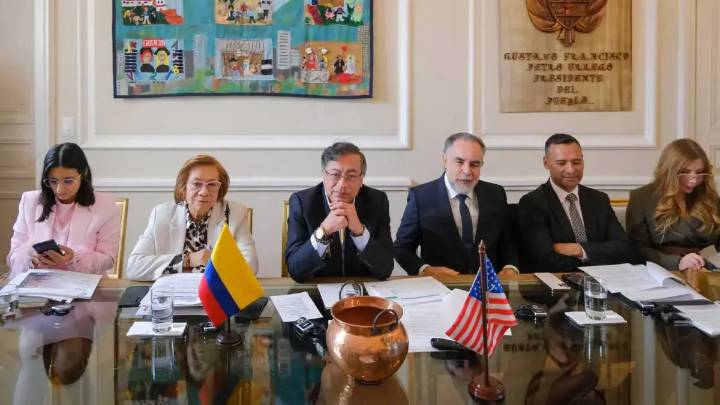Las pistas que da el gobierno de Gustavo Petro sobre el rumbo que tomará respecto a Estados Unidos tras la descertificación parcial