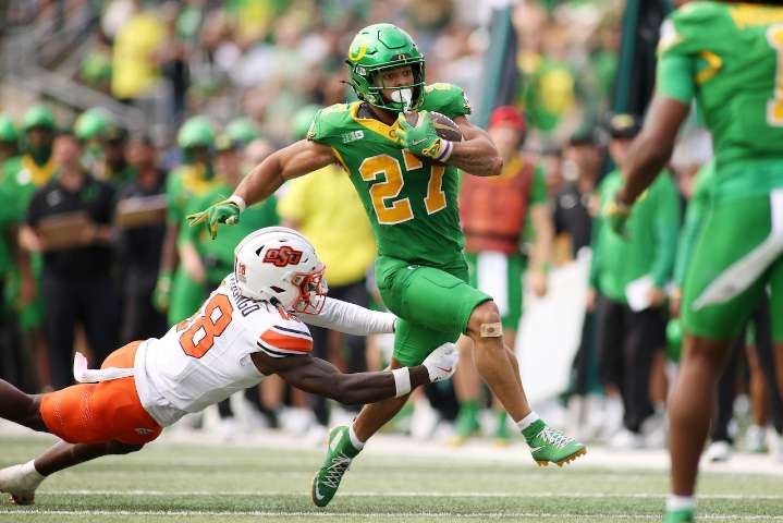 Watch #6 Oregon vs. Oregon State today, free Streameast alternatives, start time, TV channel