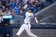 Andrés Giménez duplica en otro triunfo de los Azulejos, ahora más líderes del Este de la Americana