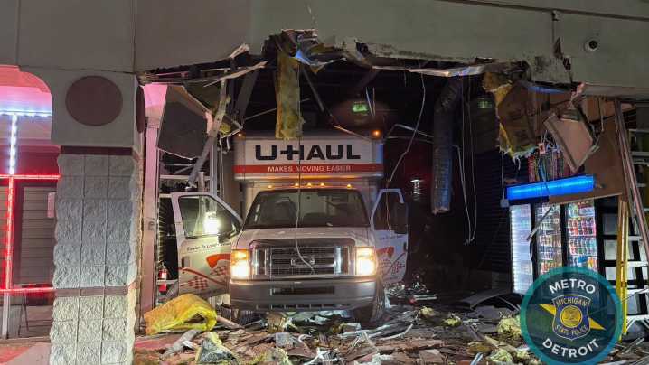 U-Hauls used in Royal Oak Township, Detroit smash