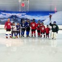 Academia Singer: única escuela de hockey sobre hielo en Venezuela