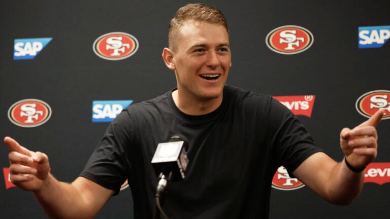 Former Patriots QB Mac Jones dominates in first start with 49ers