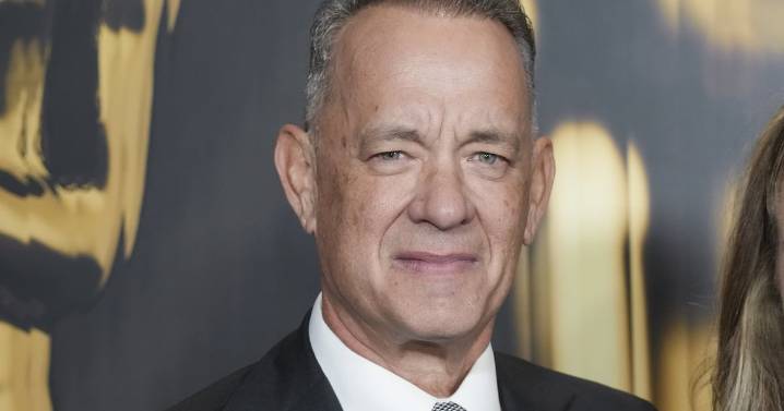 Tom Hanks award ceremony cancelled, Donald Trump celebrates