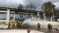 Reabren la autopista México-Puebla tras 16 horas de cierre por explosión de pipa de gas