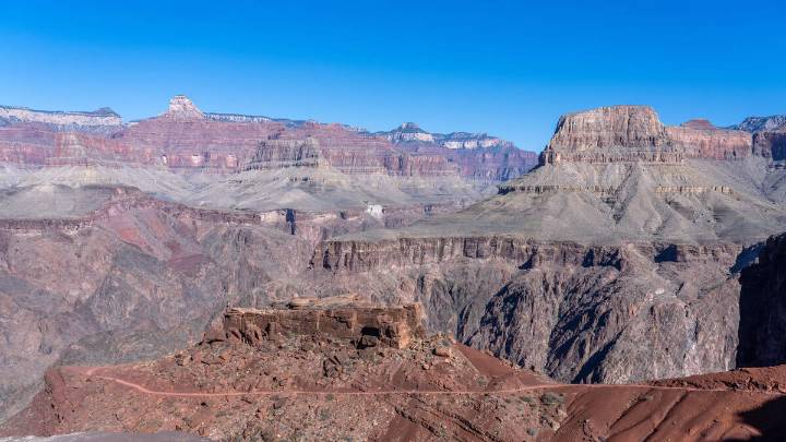 Man Dies After Driving Car Over Rim Of Grand Canyon