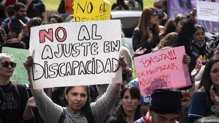 La Rioja presentó un amparo por la baja de pensiones por discapacidad