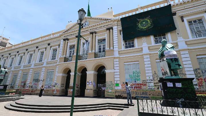 UAEMex inicia trabajos en Rectoría para habilitar Centro Cultural propuesto por estudiantes
