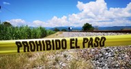 Tren embiste a autobús de pasajeros en Atlacomulco; 8 muertos