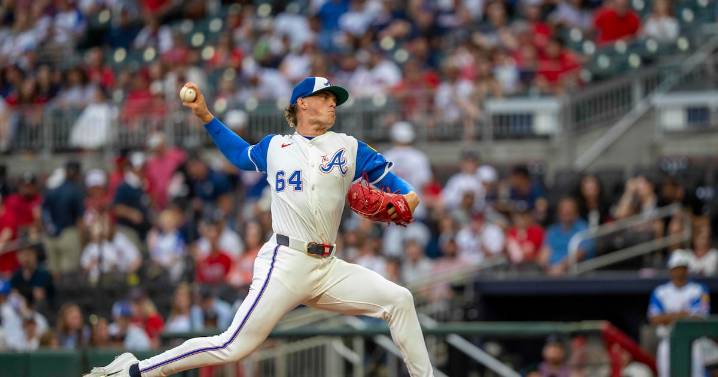 Hurston Waldrep’s development continues but Braves’ bullpen melts down in loss