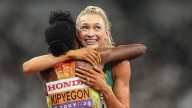 Jessica Hull hangs tough to claim 1500m bronze at World Athletics Championships in Tokyo