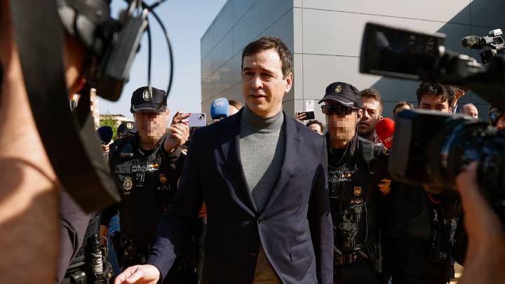 El caso contra el hermano de Sánchez, en manos de la Audiencia Provincial de Badajoz