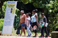 Juez suspende política de Trump que ponía fin a beneficios destinados a niños inmigrantes