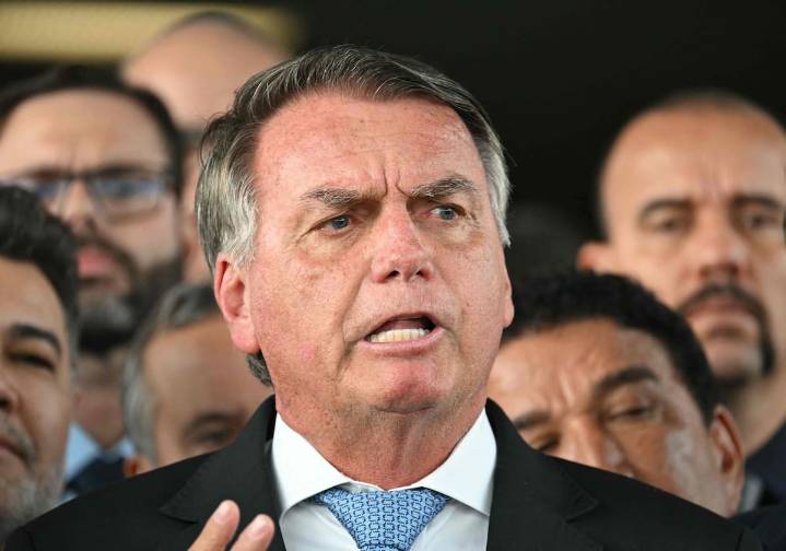 Acusado de golpismo. El primero de cinco jueces vota a favor de condenar a Bolsonaro en Brasil