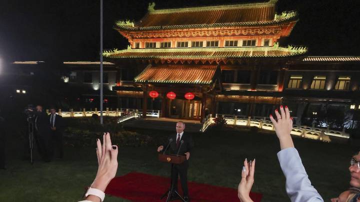 Trump says U.S. 'lost' Russia, India to 'deepest, darkest, China' after 3 leaders met at Chinese summit