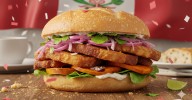 ¡Perú campeón! Pan con chicharrón derrota a la arepa reina pepiada de Venezuela en el Mundial de Desayunos