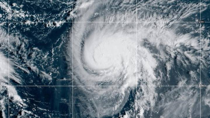 Humberto strengthens to Category 4, threatens US coast