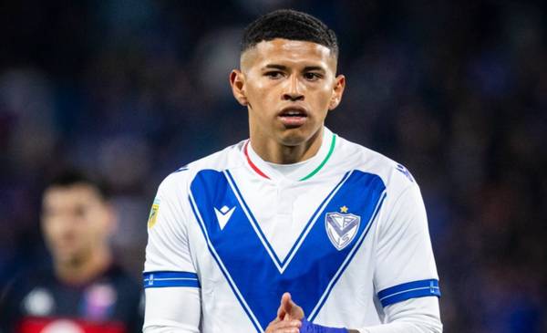 La FIFA suspendió a Imanol Machuca, jugador de Vélez, por la falsificación de un documento