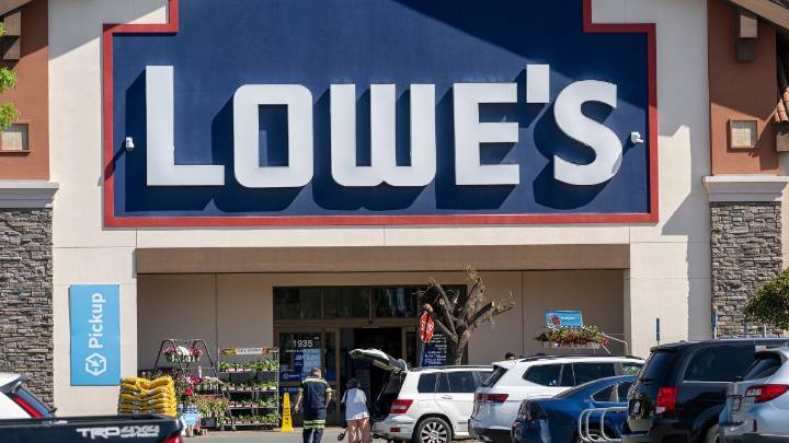 Lowe's to pay $1 million settle price overcharging lawsuit