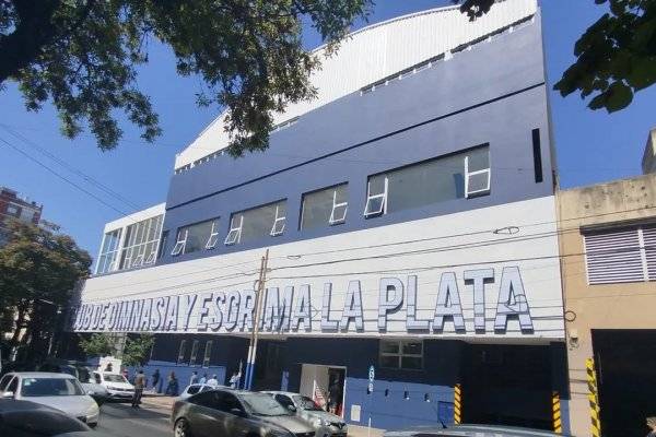 "Sin salario no se trabaja": fuerte paro de empleados en Gimnasia por la falta de pago de agosto