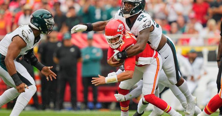 Eagles vs. Chiefs observations: Uglier than last time, but still undefeated