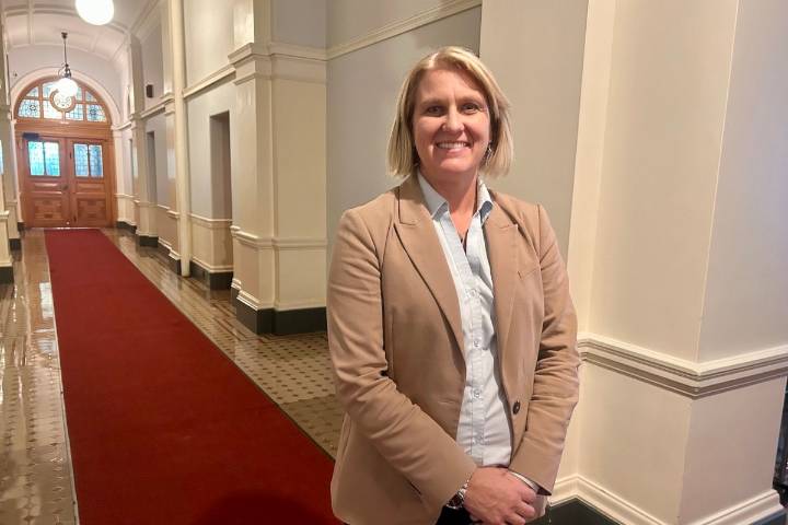 Ousted B.C. Conservative Sturko goes solo, urges former colleagues to topple Rustad