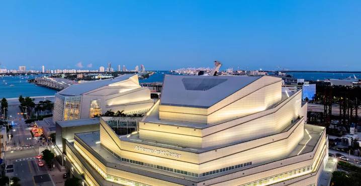 Adrienne Arsht Center Announces its 20th Season