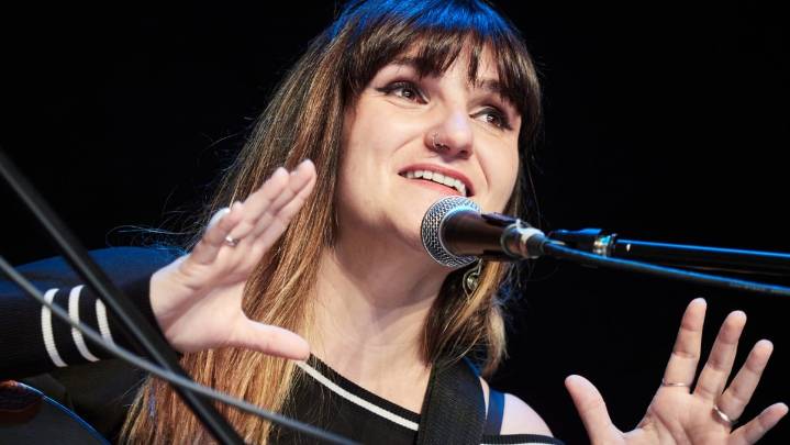 La albaceteña Rozalén denunciará la vulneración de derechos humanos en Gaza y Afganistán en un concierto