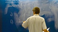 Sindicatos en contra de que estudiantes de ingeniería den clase de matemáticas