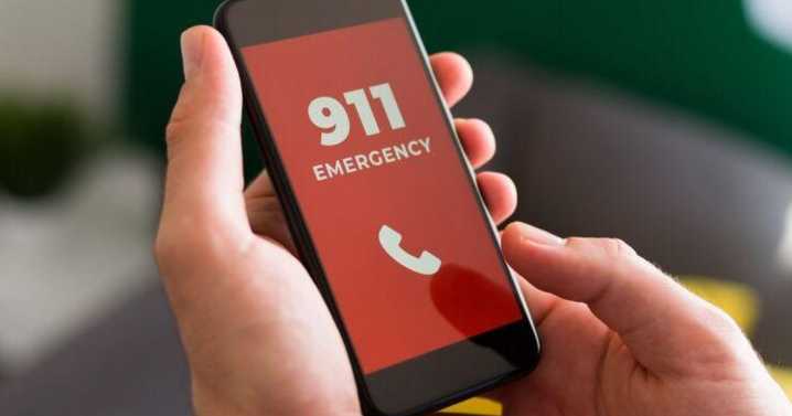 Cut fiber lines lead to 911 disruption, Mississippi governor says