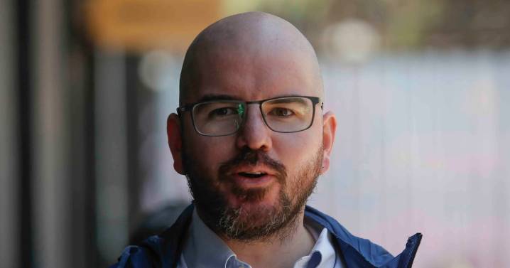 Exministro Giorgio Jackson apelará a fallo que rechazó su demanda contra diputados UDI