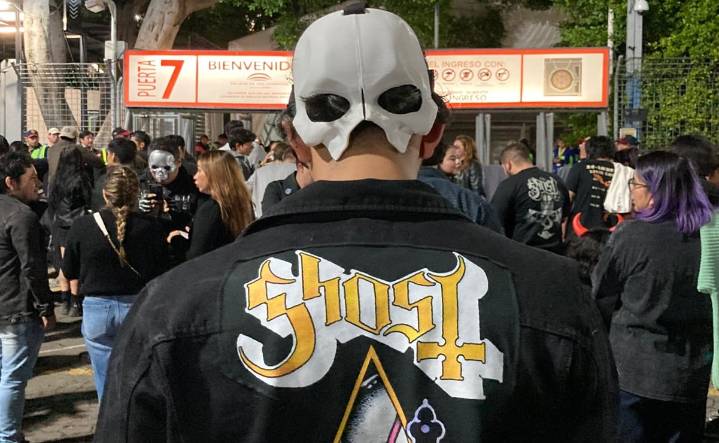 Ghost cancela de último minuto su concierto en CDMX por problemas de salud de su vocalista