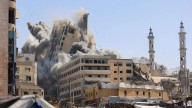 Israel hace añicos el edificio más alto de Gaza: una torre de 18 plantas y 60 apartamentos