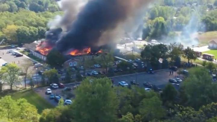 ¿Qué pasó en el masivo tiroteo e incendio en una iglesia de Michigan? Esto es lo que debe saber
