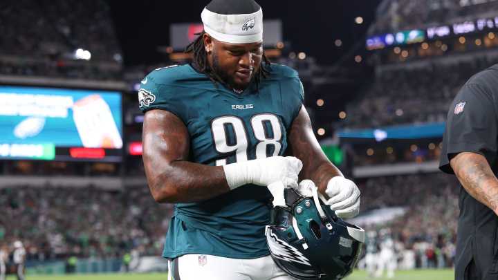 Eagles Jalen Carter's version of spitting on Cowboys QB Dak Prescott