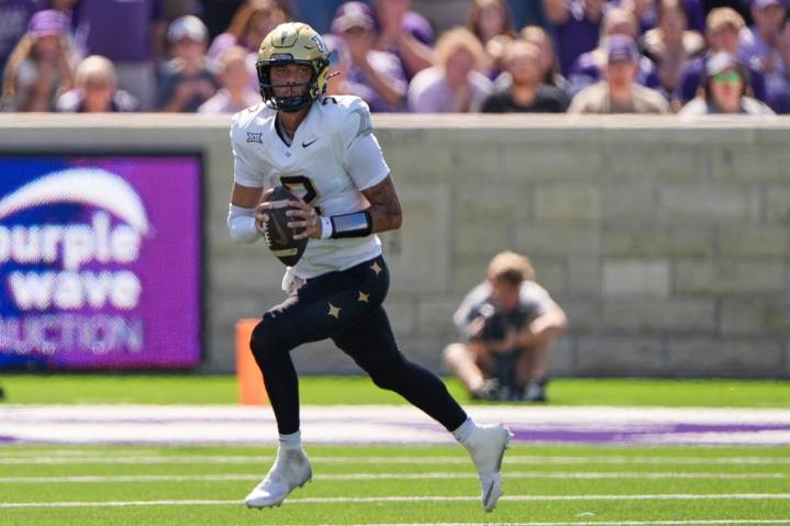 What's the status of UCF's quarterbacks for Kansas game?