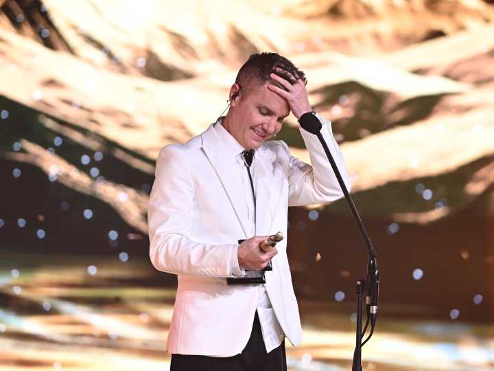 La emoción de Santiago del Moro tras ganar el Martín Fierro de Oro: "El premio no te cambia, mañana seguís trabajando"